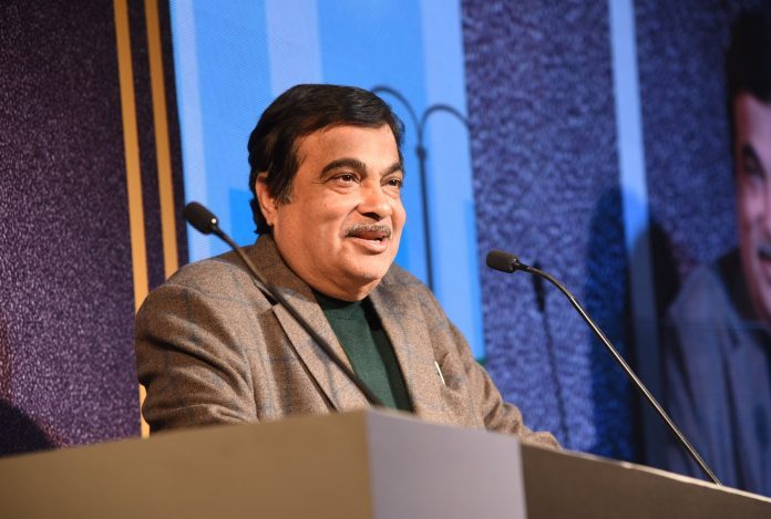 Nitin Gadkari: मोदी सरकार देने जा रही है 5 साल में 5 करोड़ लोगों को रोजगार, जानें किस क्षेत्र में होंगे अवसर 